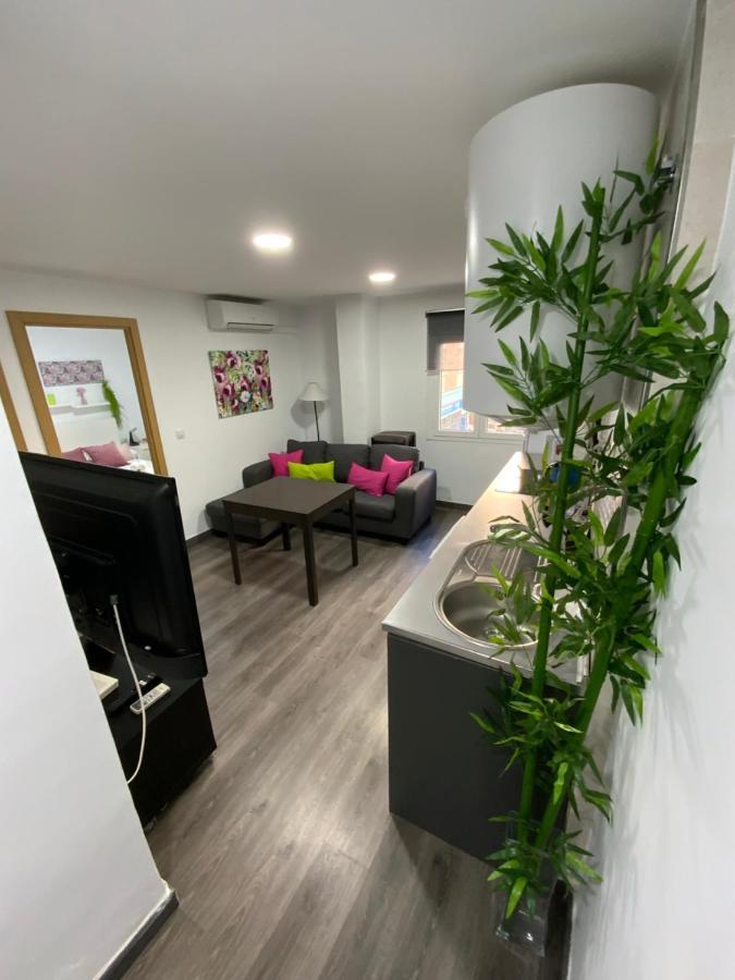 Reyna Apartamentos Màlaga Exteriér fotografie